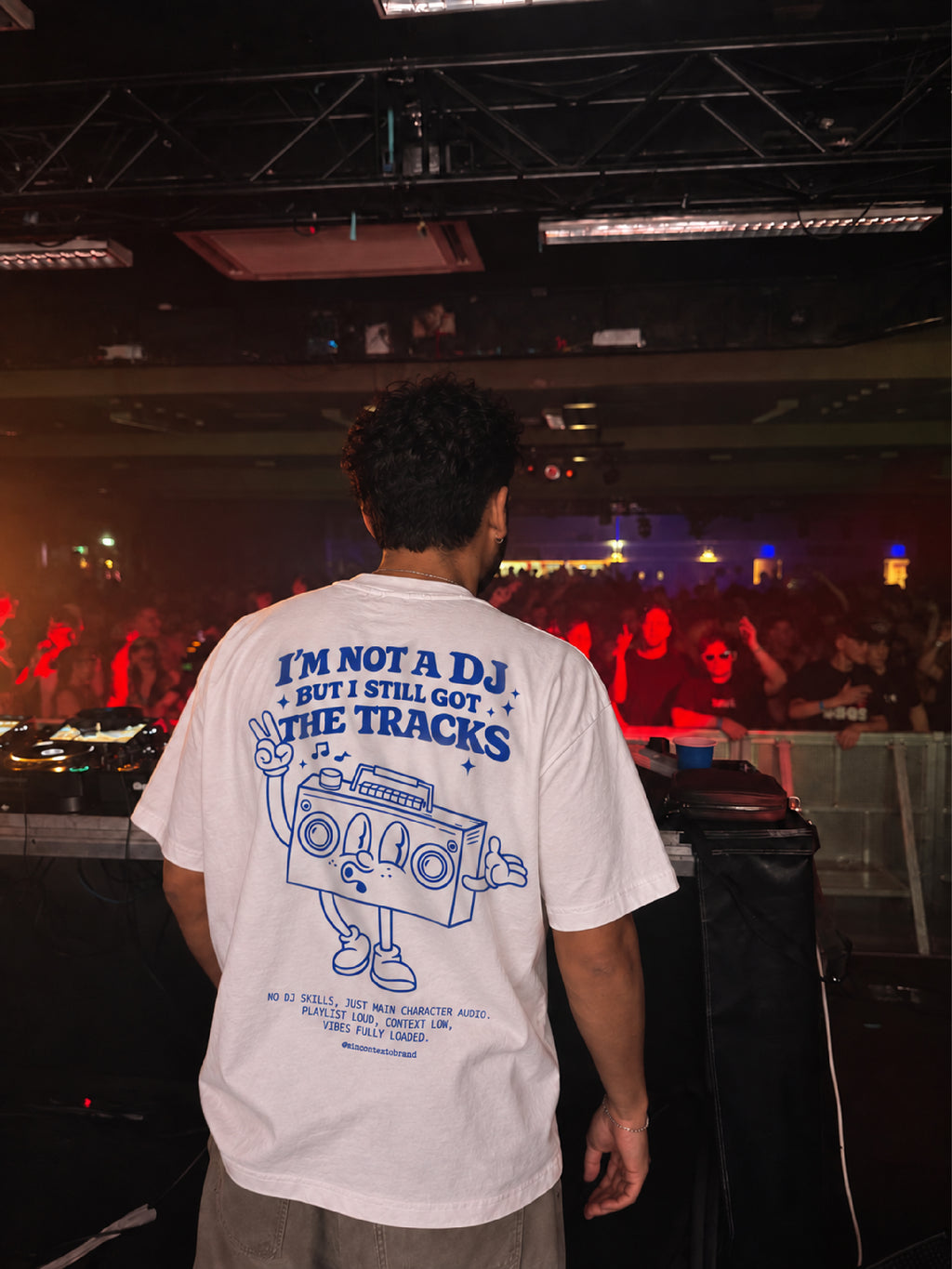 Playera I am not a DJ